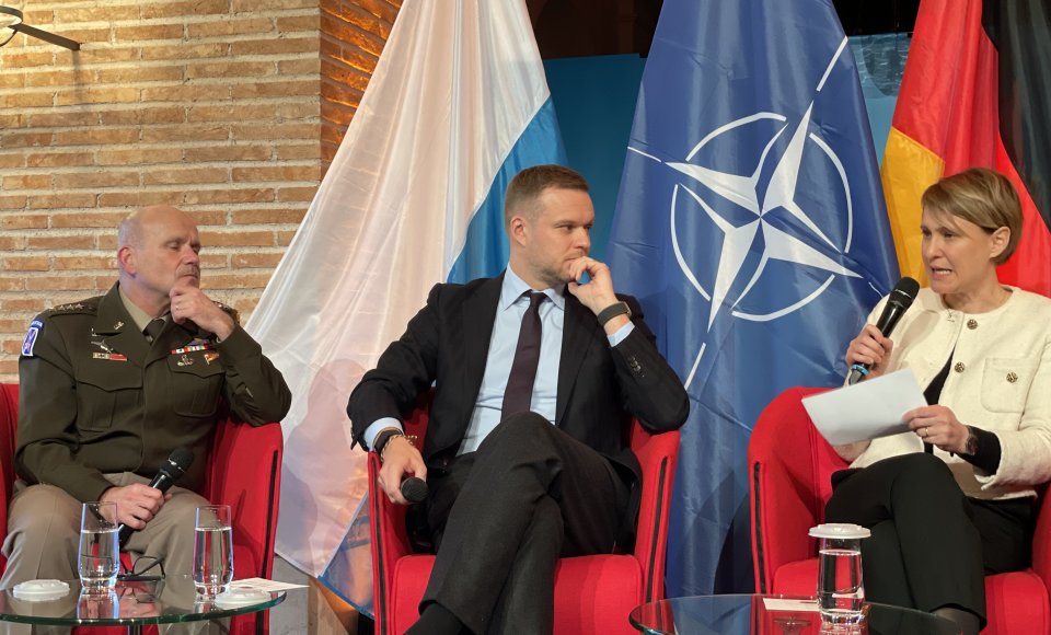 G. Landsbergis atvyko į Miuncheno saugumo konferenciją: diskusijoje apie NATO 75-metį ragino sąjungininkus didinti investicijas į gynybą