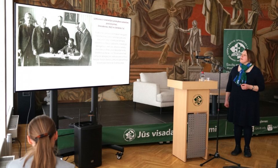 Paskaita „Diplomatai Lozoraičiai: nuo laisvės iki vilties ir atgal“ pradėjo kelionę po Lietuvos apskričių bibliotekas