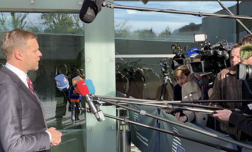 G. Landsbergis Briuselyje: JAV parama leido išvengti lemtingos kulkos, tačiau daug kulkų yra pakeliui
