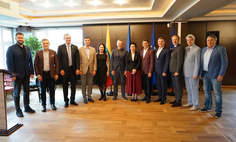Kyjive vyko Lietuvos garbės konsulų Ukrainoje susitikimas