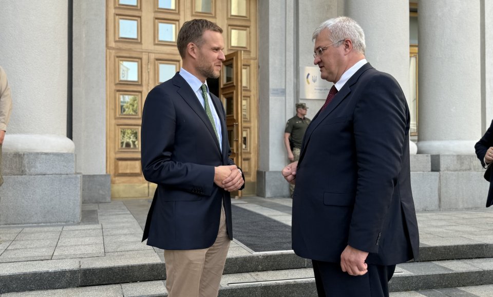 G. Landsbergis susitikime su A. Sybiha: Europa protestuoja dėl Rusijos atakų, bet vis dar moka...