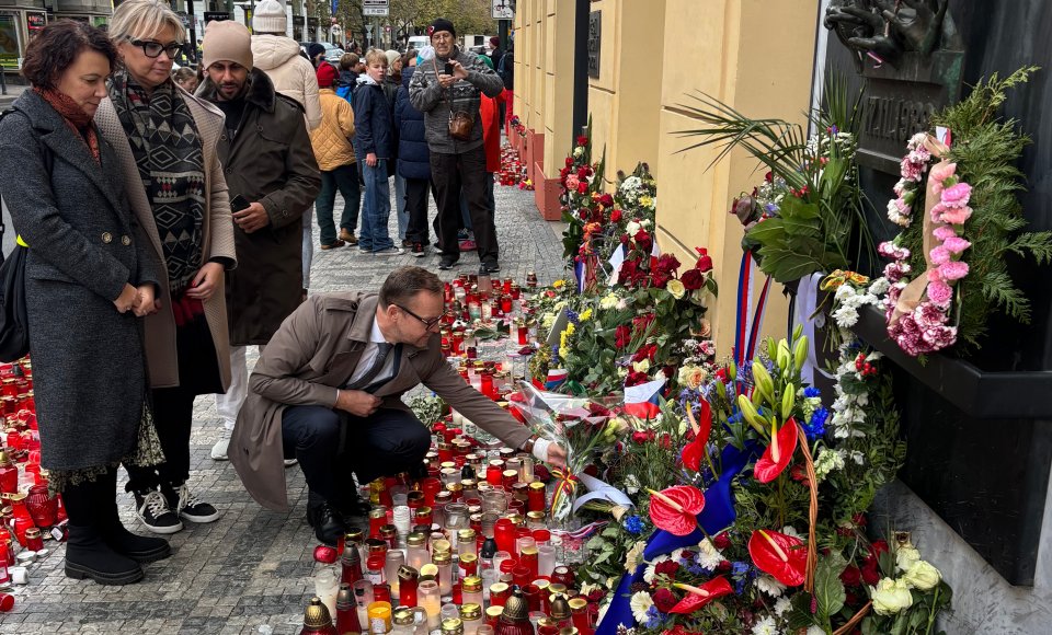 Ambasadorius R. Kačinskas minint Aksominės revoliucijos metines: turime įsipareigoti remti tuos, kurie šiandien kovoja už laisvę