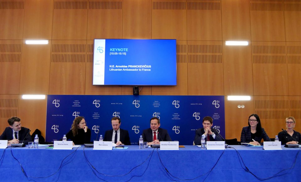 Ambasadorius A. Pranckevičius: „Kinijos ekonominis spaudimas – paskata ES ryžtingiau ginti savo ekonominius interesus“ 