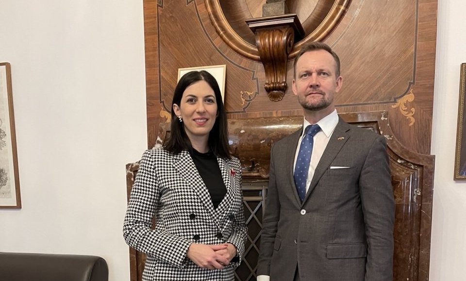 Ambasadorius Rolandas Kačinskas susitiko su Čekijos Parlamento Atstovų rūmų pirmininke