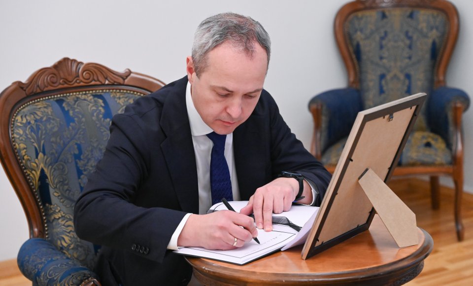 Viceministras J. Pranevičius išreiškė užuojautą dėl žuvusiųjų per Rusijos raketų smūgį Sumų mieste