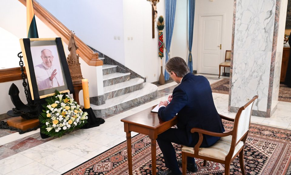 Minister Budrys: Przesłanie nadziei papieża Franciszka inspiruje nas dziś do poszukiwania prawdy i pokoju na Ukrainie
