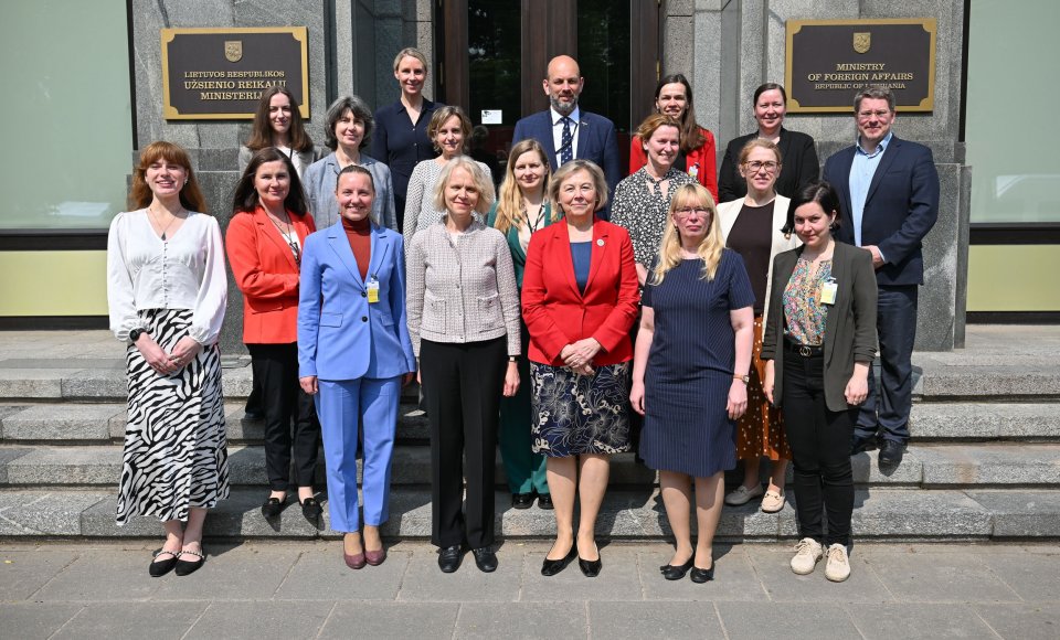 Baltijos šalių vystomojo bendradarbiavimo konsultacijose aptarti paramos Ukrainai stiprinimo ir kiti klausimai