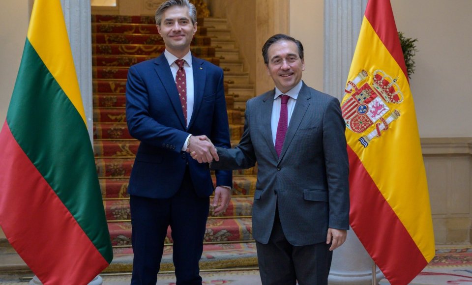 Kęstutis Budrys en Espagne : tous les alliés de l'OTAN doivent investir dans la défense pour que la Russie n'ose pas nous tester
