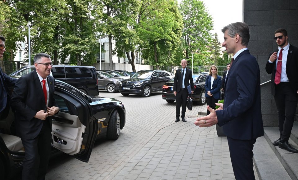 Ministras K. Budrys: Lietuvos interesas, kad humanitarinės sąlygos Gazos Ruože gerėtų greičiau