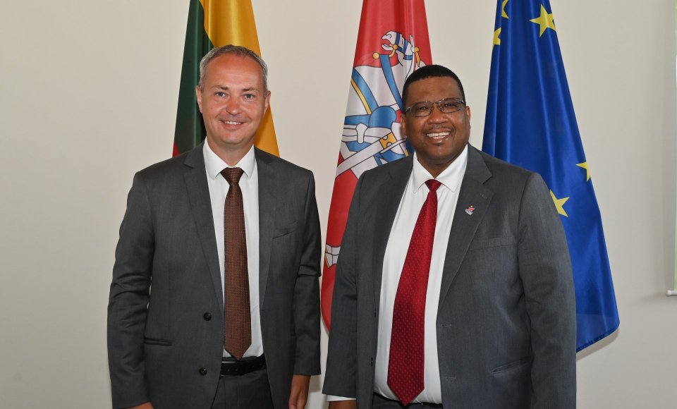 Viceministras J. Pranevičius atsisveikino su kadenciją baigiančiu Namibijos ambasadoriumi