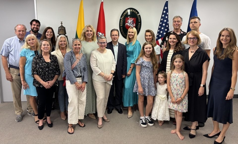 Consulate General Presents an Exhibition on History of Lithuanian Consular Representation in Los Angeles