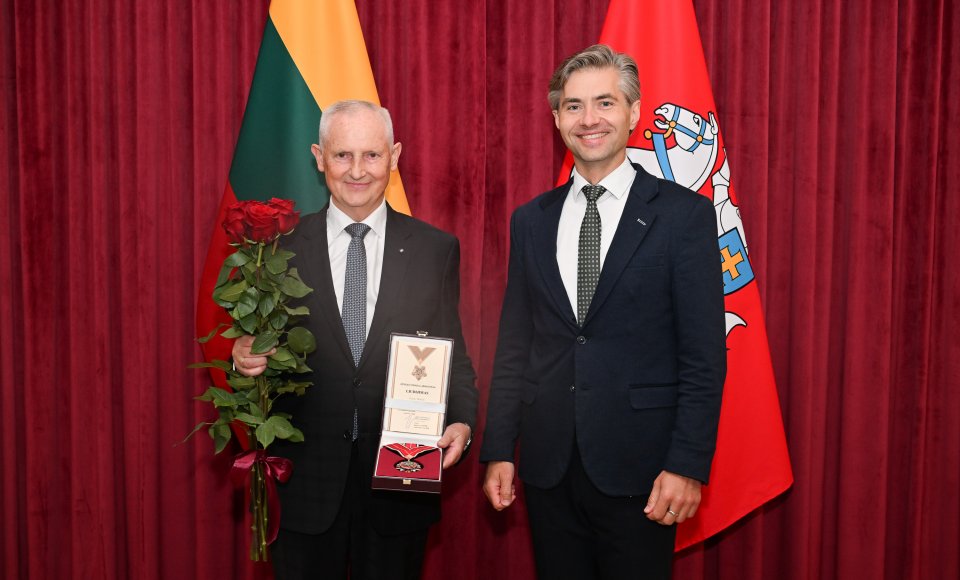 Česlavas Okinčicas a reçu l’Étoile de la diplomatie lituanienne