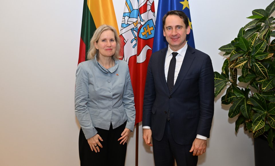 Viceministras S. Mitkus susitiko su naująja Šveicarijos ambasadore