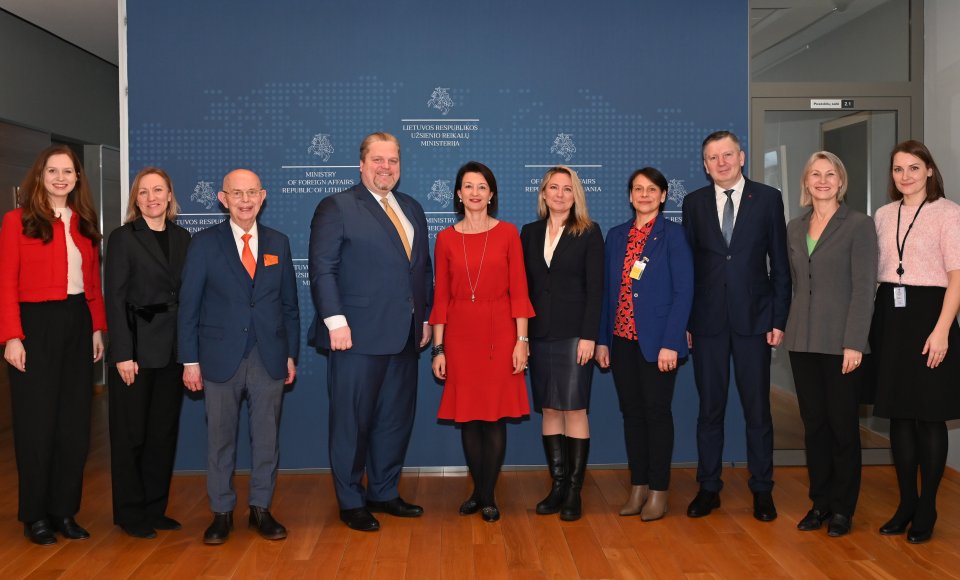 Viceministras T. Valys su Pasaulio lietuvių bendruomenės valdyba aptarė veiklos prioritetus ir tęsiamus darbus 