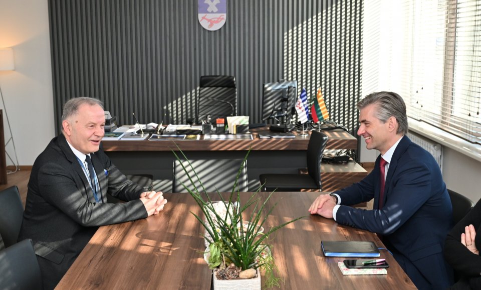 K. Budrys diasporos politiką ir užsienio politikos vaidmenį stiprinant Lietuvos regionus aptarė su Panevėžio rajono meru bei savivaldos atstovais