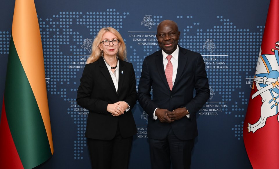  Meeting with ILO Director-General focuses on cooperation and the organisation’s activities