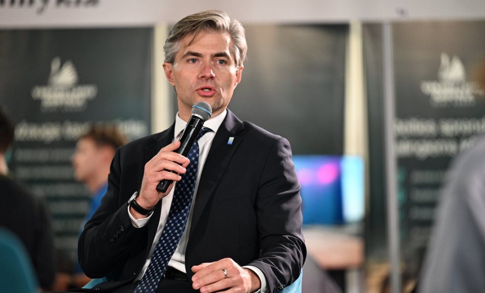 K. Budrys: ateities diplomatas privalo turėti gebėjimų prisitaikyti prie nuolat besikeičiančio pasaulio
