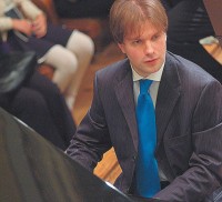 E.Minkštimas - vienas ryškiausių Europos jaunųjų pianistų. Asmeninio albumo nuotr.