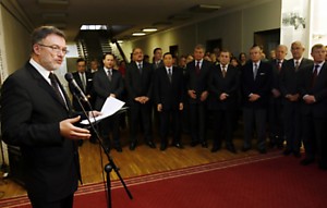 Užsienio reikalų ministro P.Vaitiekūno kalbos klausosi užsienio šalių ambasadoriai Lietuvoje ir kiti iškilūs svečiai. Eltos nuotr.